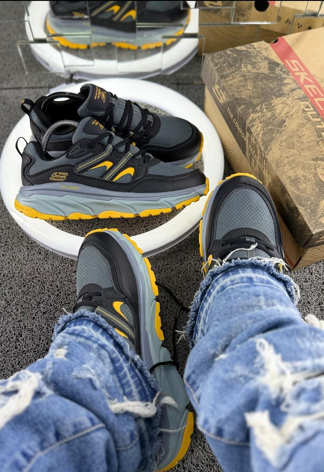 SKECHERS DLUX, eur 40 al 44