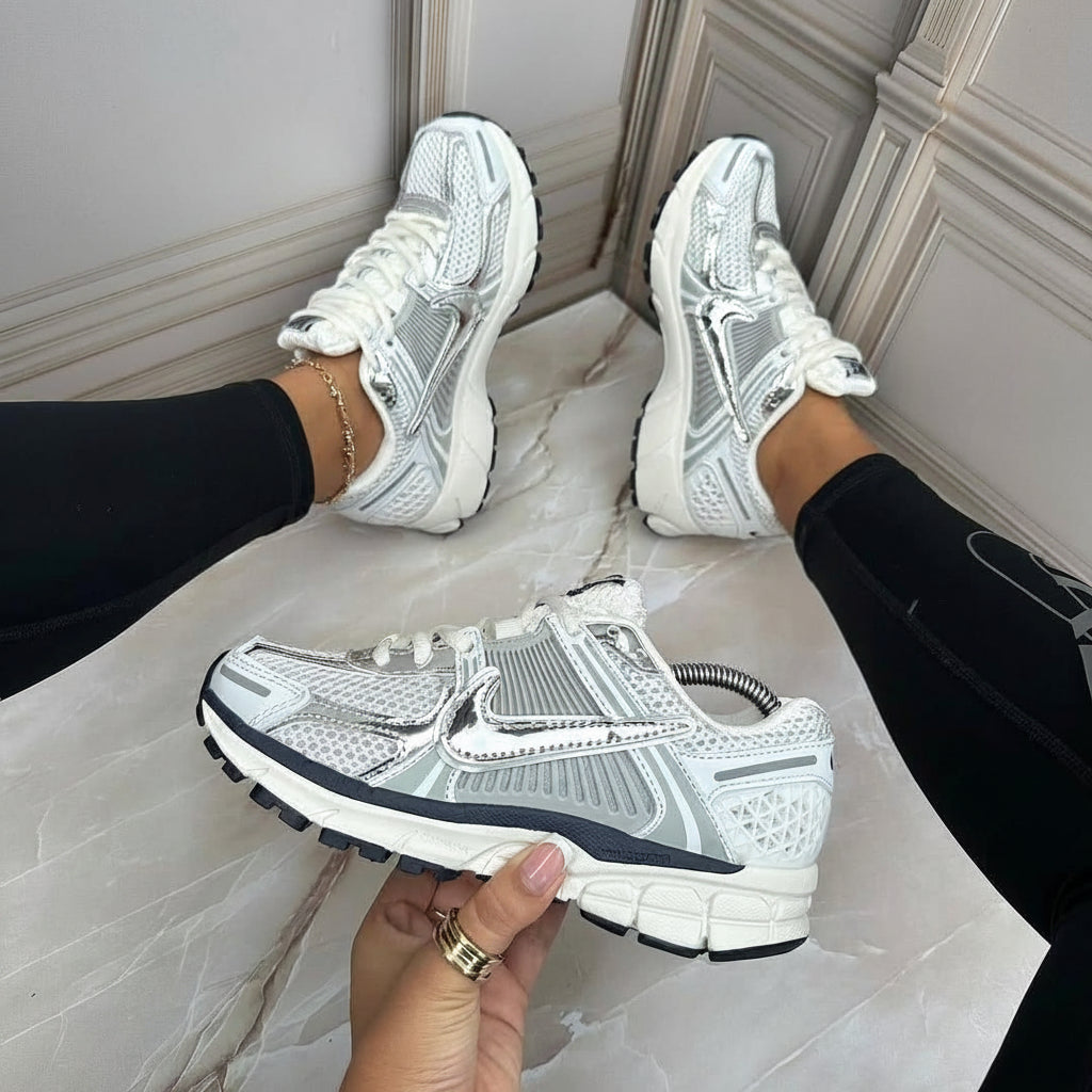 NIKE Vomero Plateado, eur 36 al 44💳llévalos a crédito con ADDI 💳