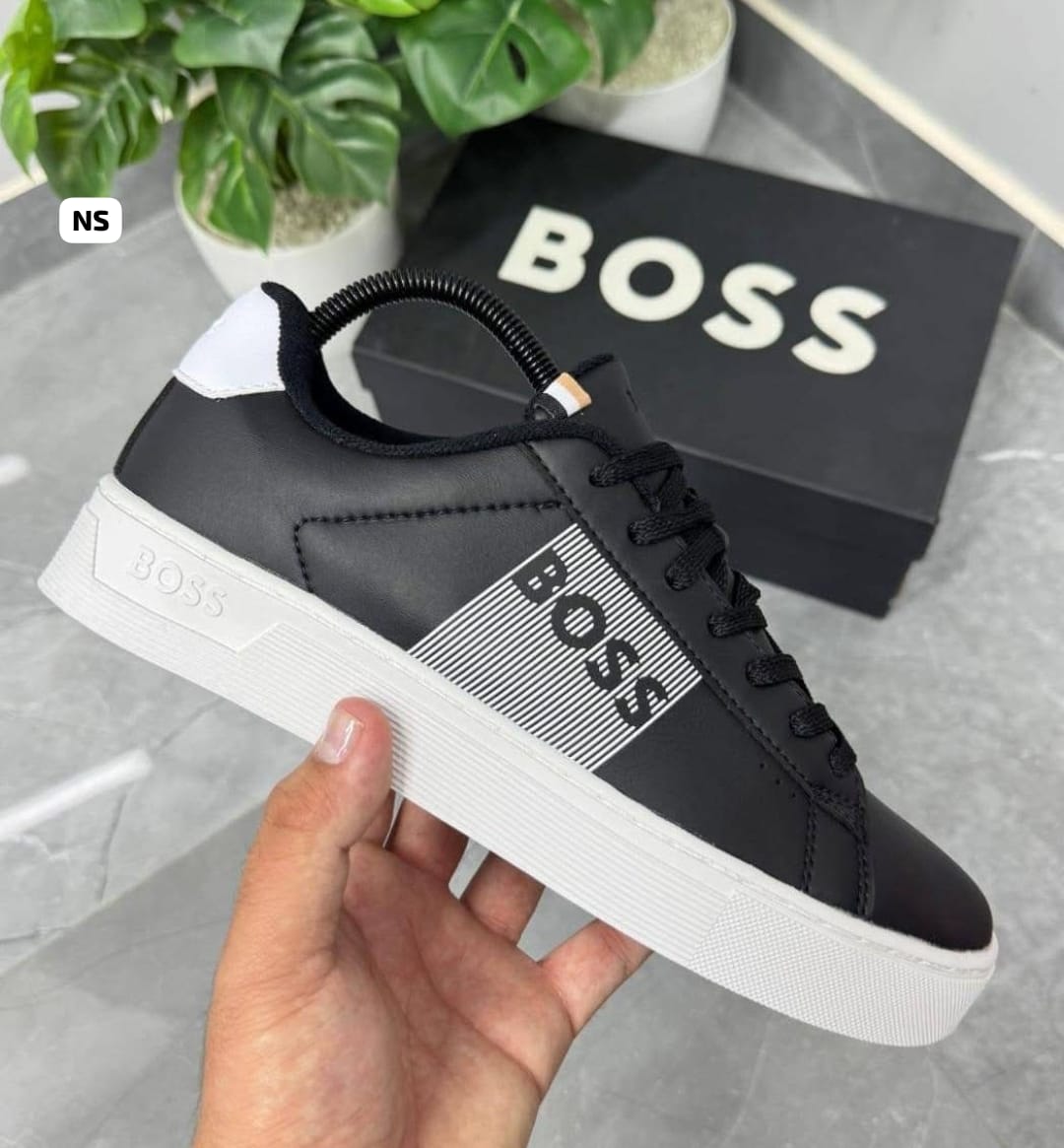 HUGO BOSS, eur 40 al 44